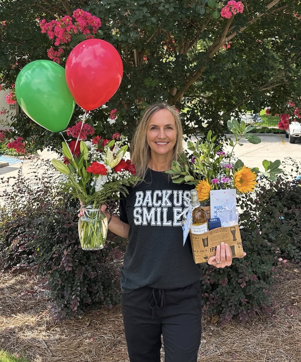 Dominique V Backus, DDS